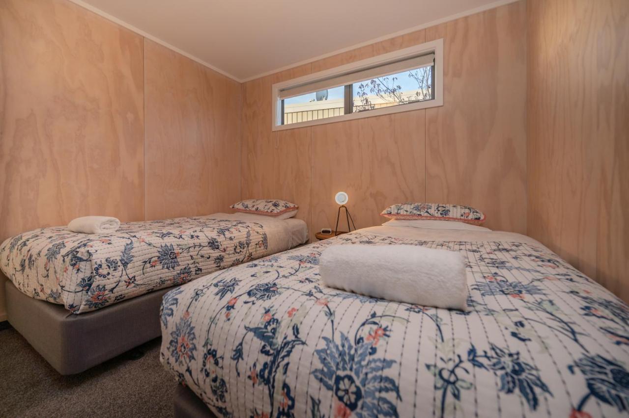 Starlight Townhouse Villa Twizel Exteriör bild